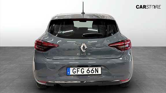 Renault Clio 7 of 12