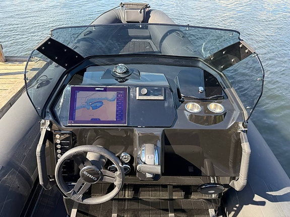 Brig Eagle 8 6 of 7