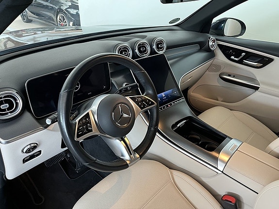 Mercedes-Benz GLC300 de 6 of 14