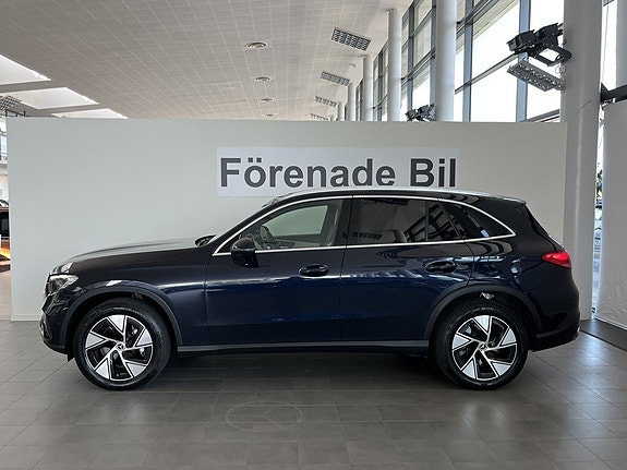 Mercedes-Benz GLC300 de 3 of 14