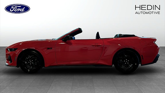 Ford Mustang 6 of 15