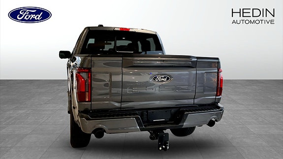 Ford F-150 7 of 11