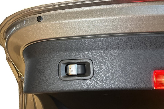 Mercedes-Benz GLC300 de 23 of 23
