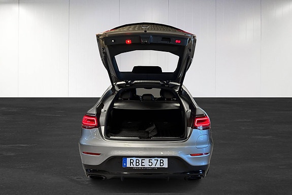 Mercedes-Benz GLC300 de 22 of 23