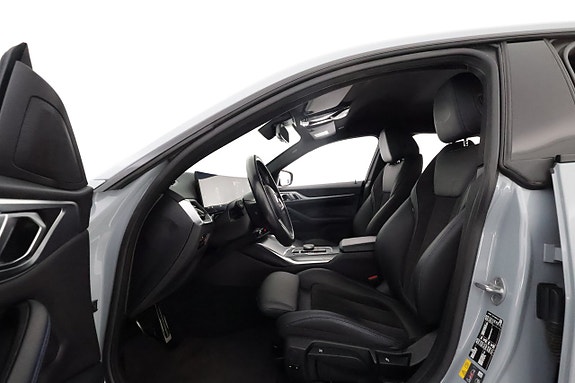 BMW i4 10 of 29