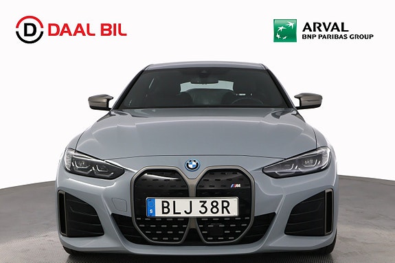 BMW i4 2 of 29