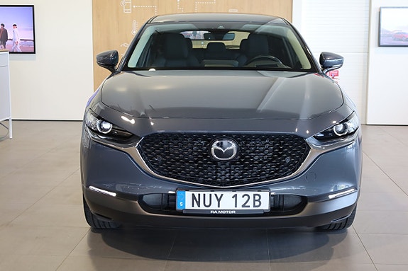 Mazda CX-30 3 of 19
