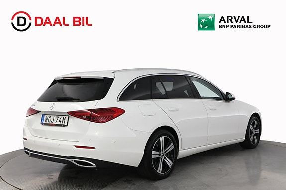 Mercedes-Benz C300 6 of 28