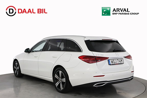 Mercedes-Benz C300 8 of 28