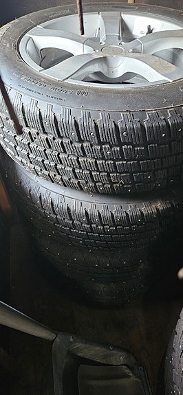 Product image 1 of 9