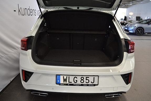 Volkswagen T-Roc 5 of 12