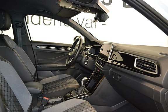 Volkswagen T-Roc 9 of 12