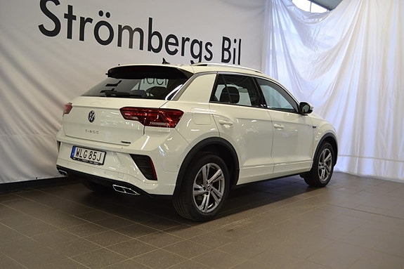 Volkswagen T-Roc 3 of 12
