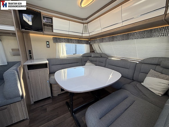 Kabe ROYAL 740 GXL KS med Dinette, AC, Förtält, -18 6 of 21