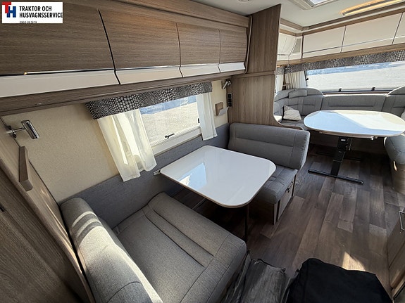 Kabe ROYAL 740 GXL KS med Dinette, AC, Förtält, -18 18 of 21