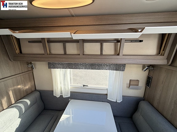 Kabe ROYAL 740 GXL KS med Dinette, AC, Förtält, -18 21 of 21