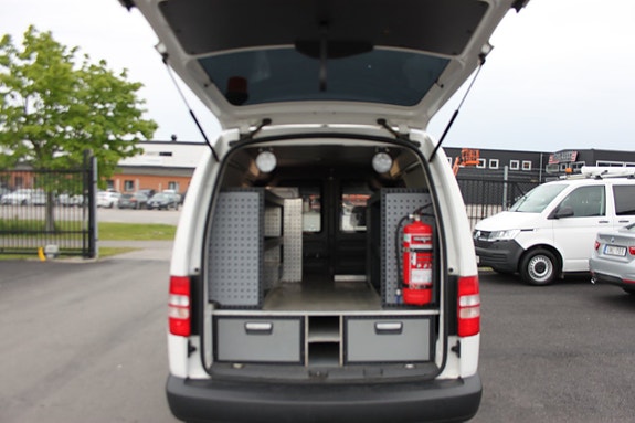 Volkswagen Caddy Maxi 5 of 9