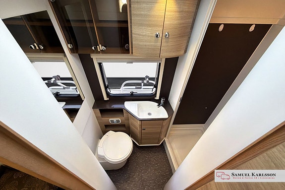 Adria Coral S 670 SLT | Långbäddar | Solcell 17 of 23