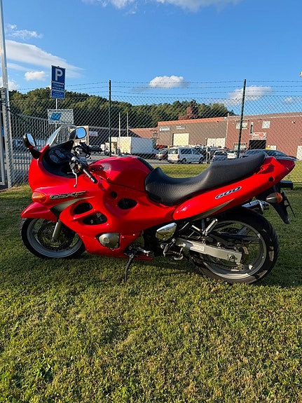 Suzuki Cycles GSX600F Katana 0.6 4 of 12