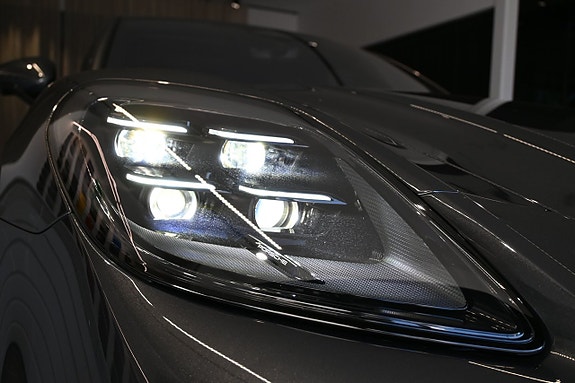 Porsche Panamera 4 3 of 28