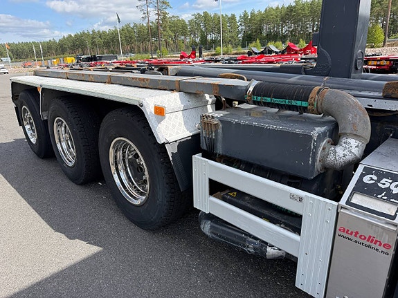 Volvo FH16 650 Tridem lastväxlare med kompressor 9 of 12