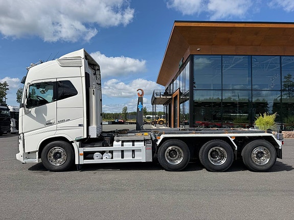 Volvo FH16 650 Tridem lastväxlare med kompressor 2 of 12