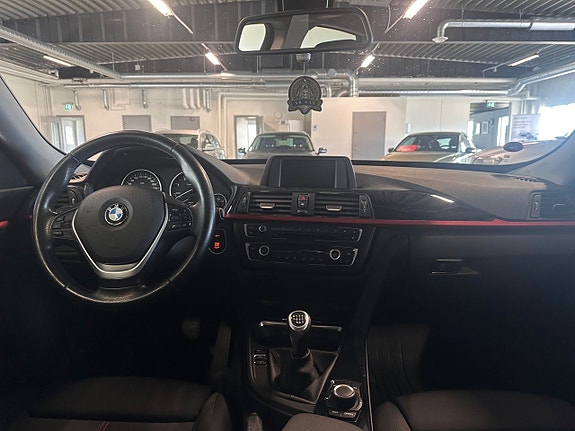 BMW 320d 7 of 13