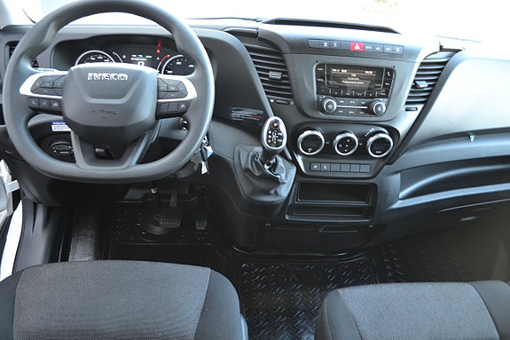 Iveco Daily 7 of 11