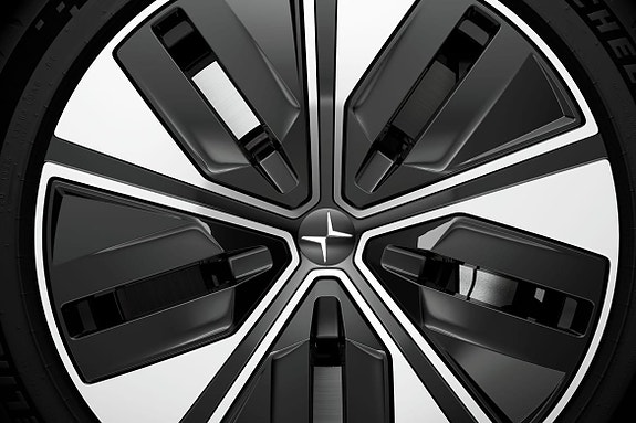Polestar 5 7 of 19