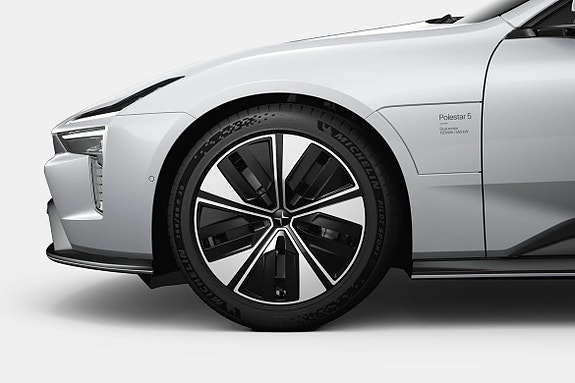 Polestar 5 6 of 19