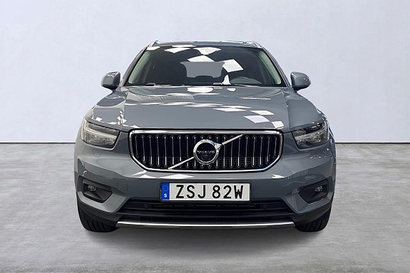 Volvo XC40 7 of 26