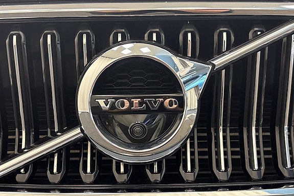 Volvo XC40 23 of 26