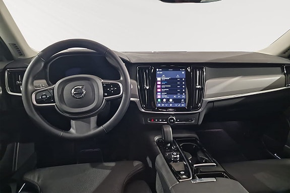 Volvo V90 9 of 17