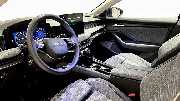 Skoda Superb 7 of 23