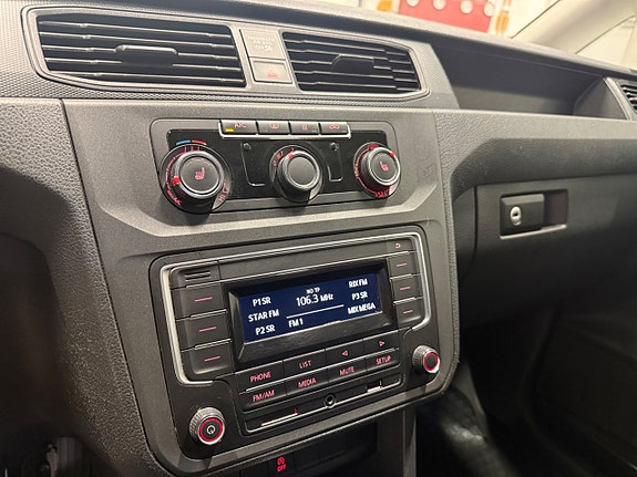 Volkswagen Caddy Maxi 8 of 13