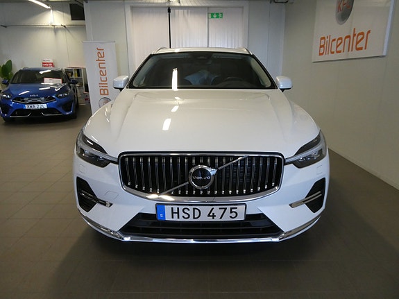 Volvo XC60 8 of 23