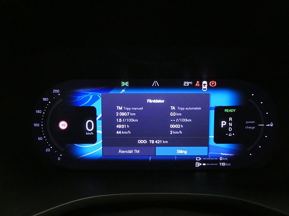 Volvo XC60 14 of 23