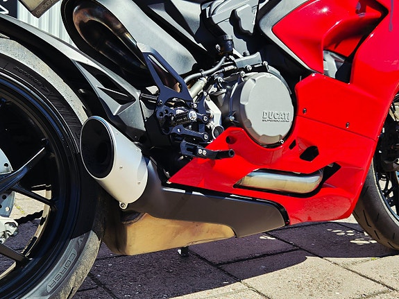 Ducati Panigale V2 *Lågmilad* 8 of 9