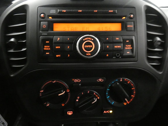 Nissan Juke 9 of 15