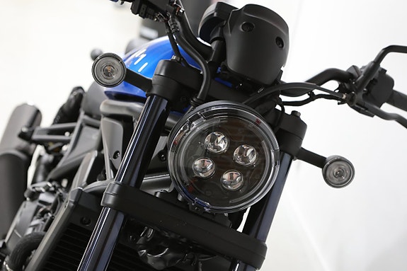 Honda CMX 1100 A Rebel 4 of 8