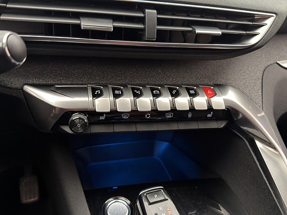Peugeot 3008 21 of 29