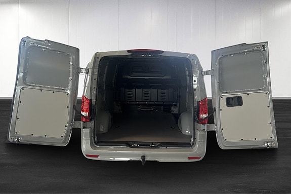 Mercedes-Benz Vito 114 12 of 16