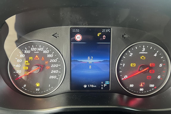 Mercedes-Benz Vito 114 9 of 16