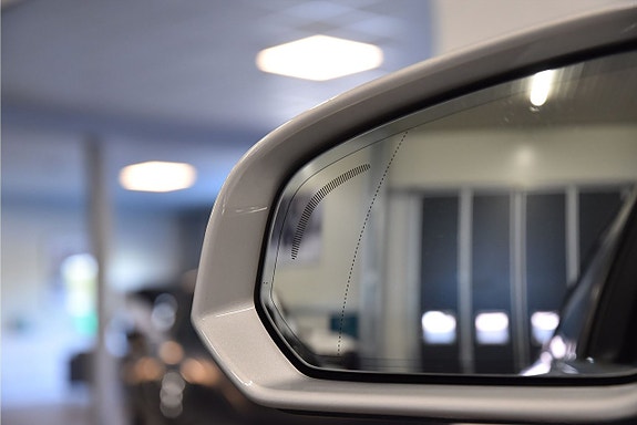 Volvo V90 25 of 27
