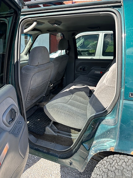 Chevrolet Tahoe 5 of 5