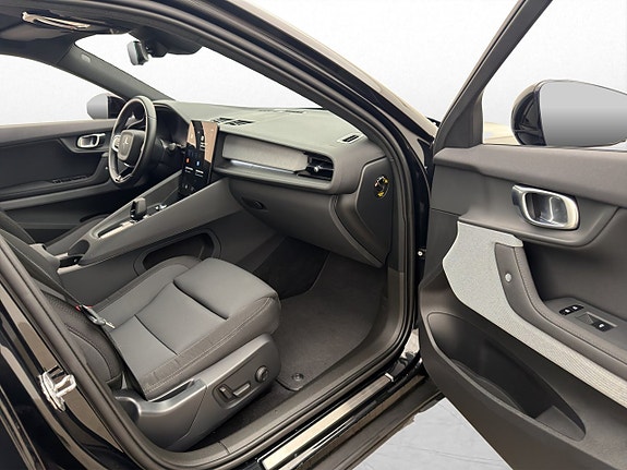 Polestar 2 23 of 30