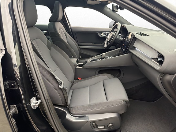 Polestar 2 24 of 30
