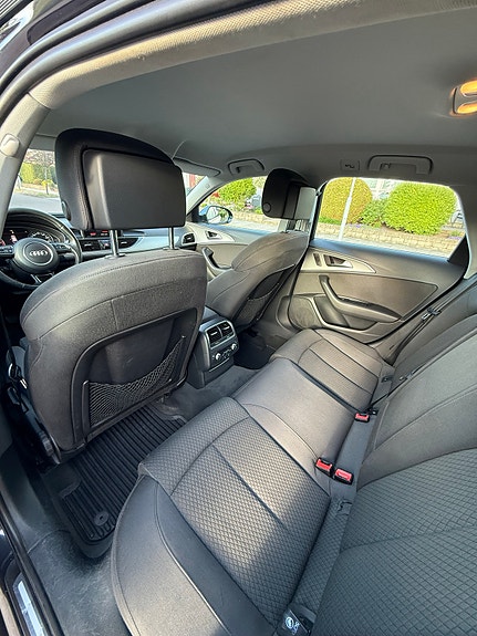 Audi A6 4 of 6
