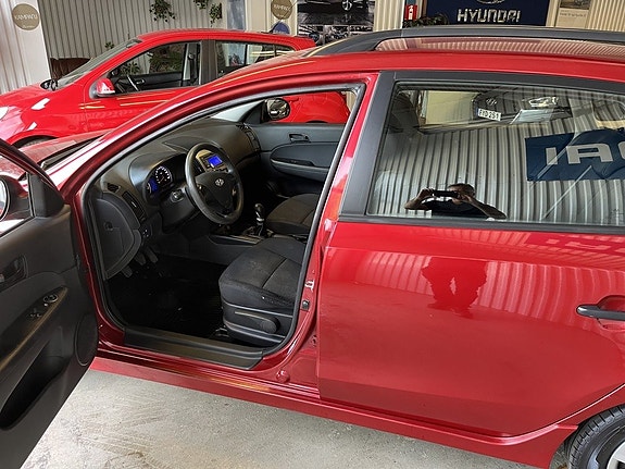 Hyundai i30 3 of 4