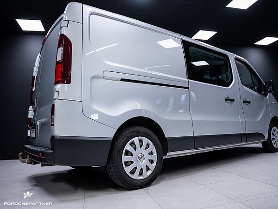 Renault Trafic 10 of 28